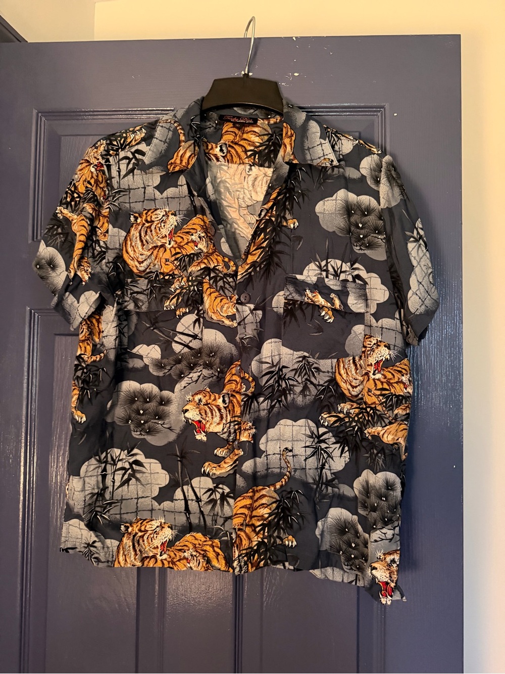 Men’s Trashy Diva dark blue shirt with Tiger Print L